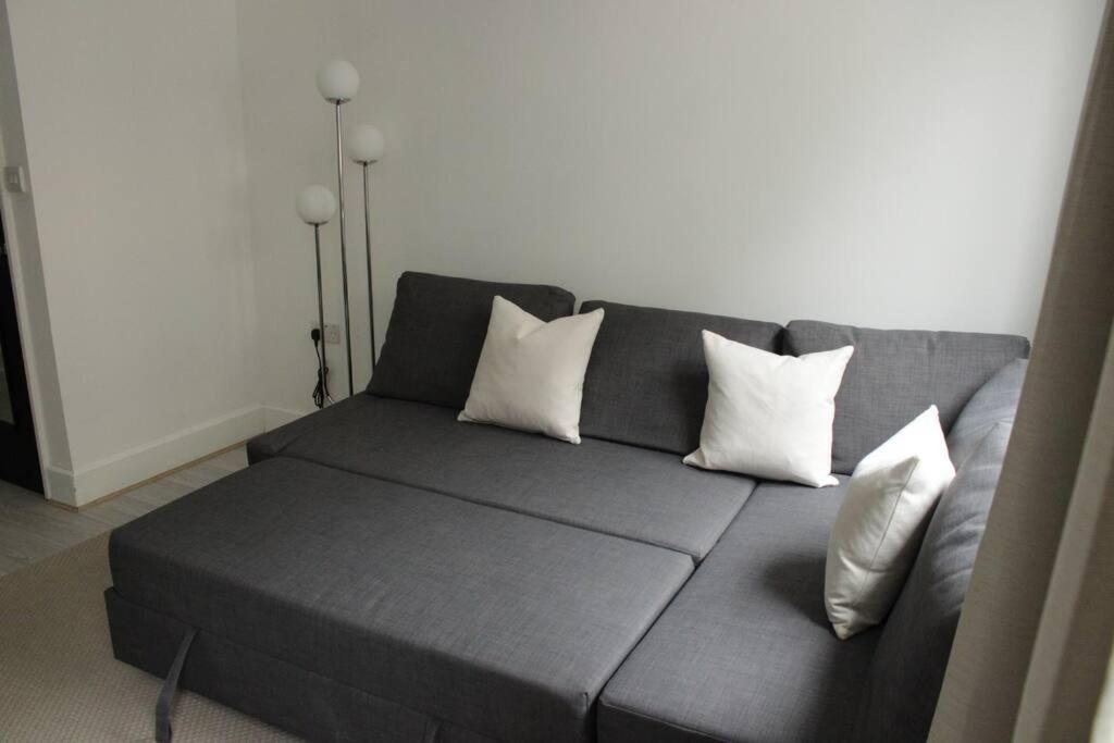 2 Bedroom Central London Apartment Modern And Stylish المظهر الخارجي الصورة